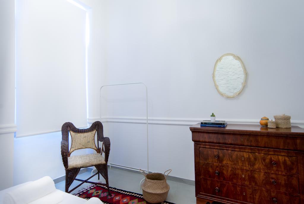 Neoclassical House At Metro Station Attiki Apartment Athen